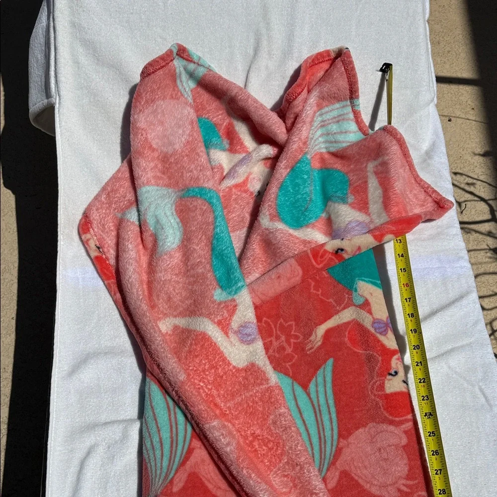 Disney Parks Little Mermaid Red Teal Hooded blanket with flounder Hood
